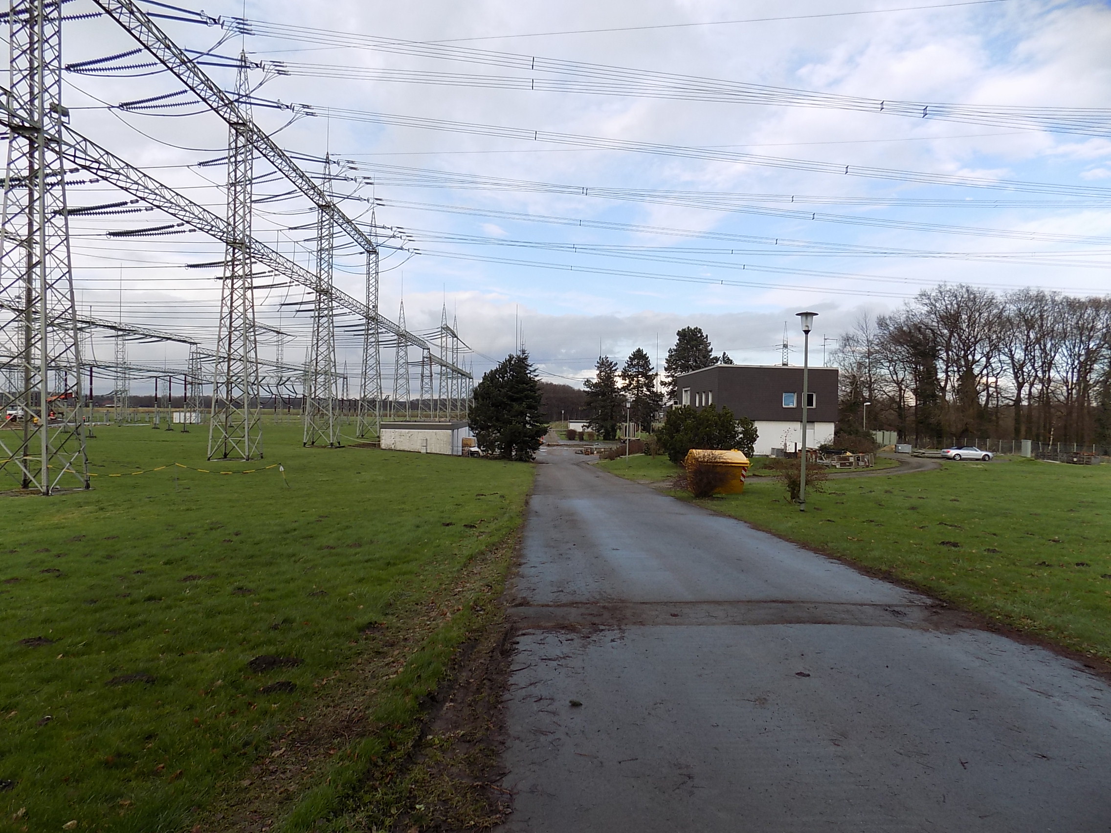 Polsum-Kusenhorst, Germany (380-kV lines)